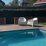 Hoeve Altena Barn * Woudrichem